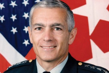 Gjenerali Wesley Clark, me mesazh për 10 vjetorin e pavarësisë së Kosovës (VIDEO)