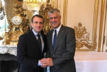 Presidenti Thaçi pritet nga presidenti i Francës Emannuel Macron