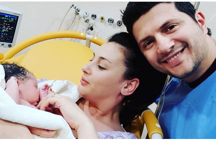 Foto: Ami dhe Ermali bëhen prindër për herë të dytë
