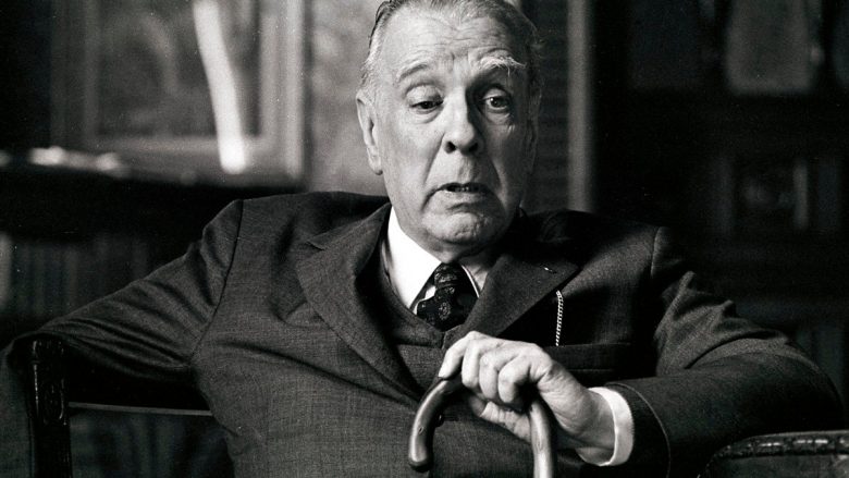 Thënie të Jorge Luis Borgesit: Fakti më i neveritshëm i diktaturës është se sjell idiotësinë!