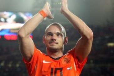 Pensionohet Sneijderi