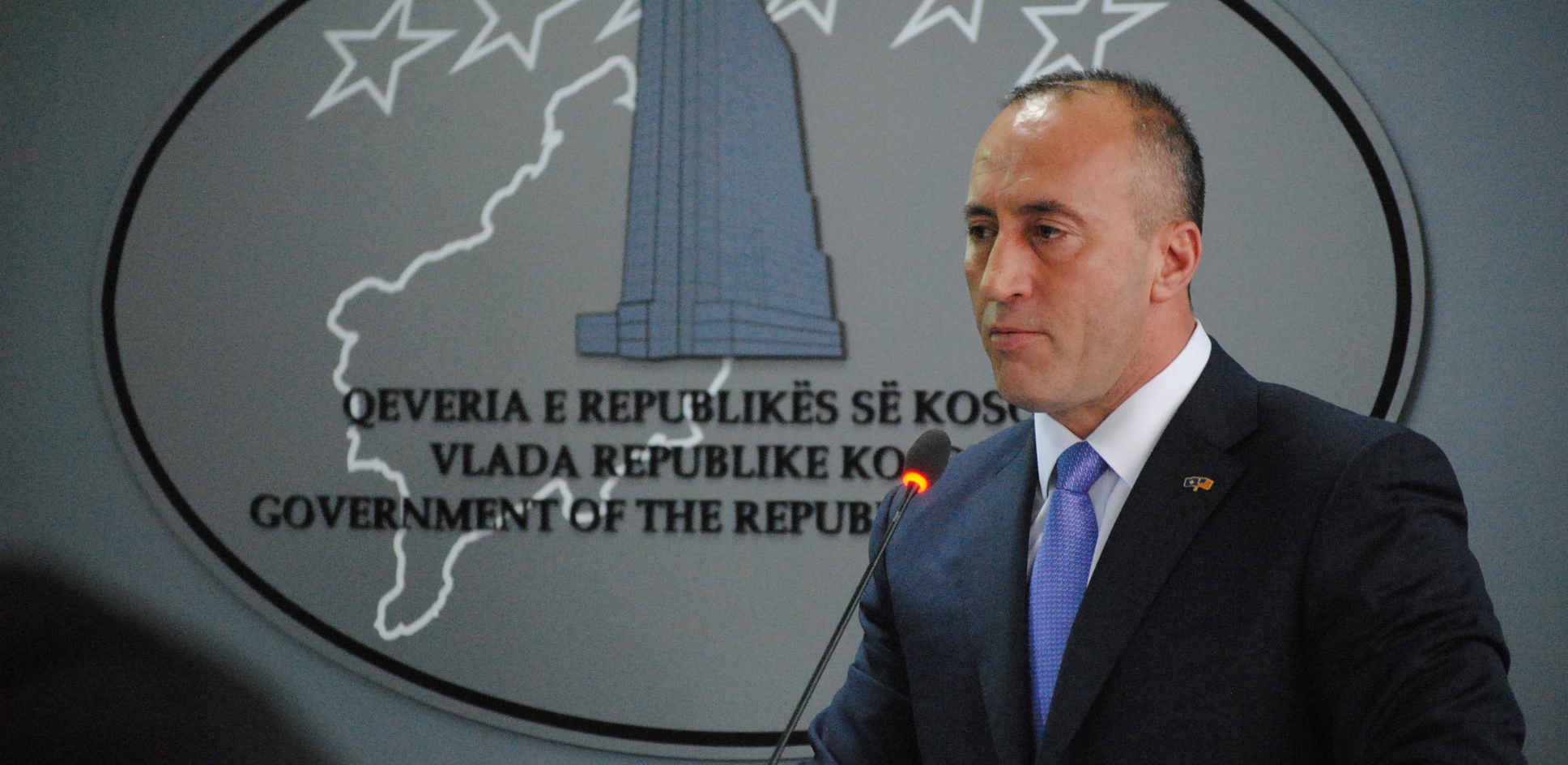 Nervozohet Haradinaj, kërkon llogari