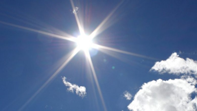 Do të ketë rritje të temperaturave për vikend