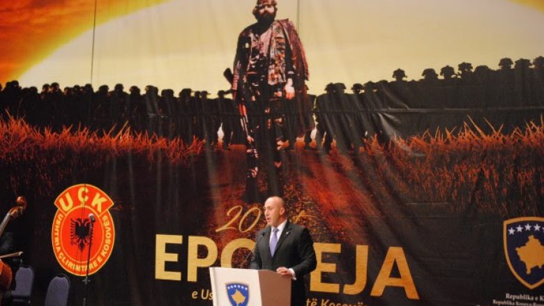 Haradinaj për Jasharajt “Zoti i madh e fali këtë familje në mesin tonë”