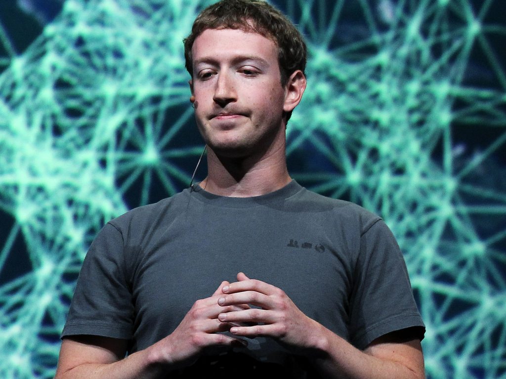 Çfarë po fsheh Zuckerberg? Facebook fshin fshehurazi disa mesazhe private