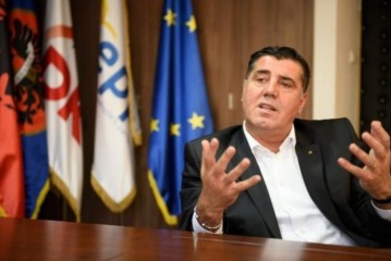 MOCIONI PËR RRËZIMIN E QEVERISË NUK ËSHTË PRIORITET NË KËTË FAZË