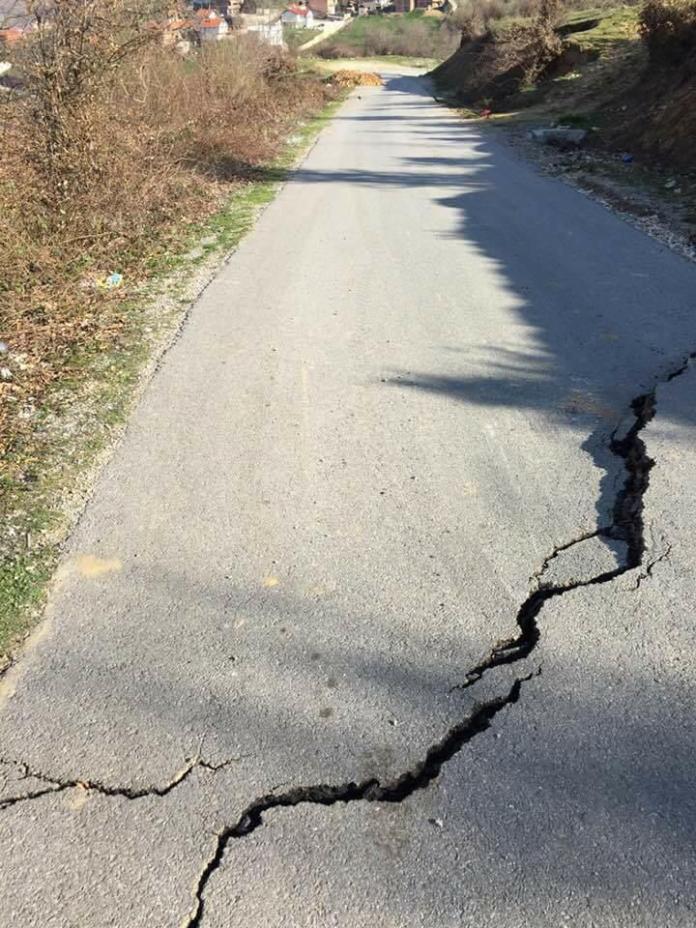 Çahet rruga në Llanishtë të Kaçanikut, komuna tregon pse nuk ndërhyu