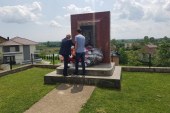 Adem Grabovci përkujton vëllain e tij dëshmor (Foto)