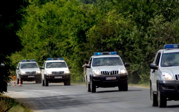 Policia me 38 modele të automjeteve