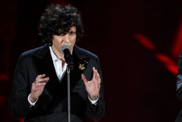 Ermal Meta flet para finales së “Eurovisionit”: U dërgoj përqafim të gjithë vëllezërve dhe motrave shqiptarë