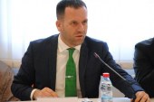 Rukiqi: Rezoluta për unifikimin doganor me Shqipërinë është e vonuar