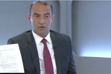 Haradinaj zbulon komunikimin mes Zharkut dhe Bechtel-Enkas