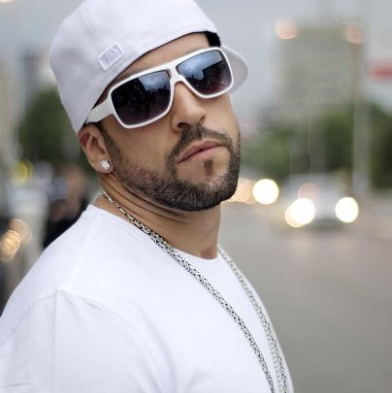 Konfirmohet: DJ Blunt u ther me thikë sot në Prishtinë