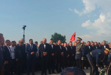 Drejtuesit e Partizanit marrin pjesë në varrimin e Fadil Vokrrit |FOTO