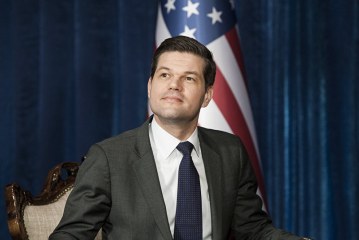 Mitchel: SHBA-ja bashkëpunon me BE-në rreth Kosovës e Serbisë