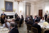 Donald Trump shtron iftar në Shtëpinë e Bardhë: Të respektojmë traditën e njërës nga fetë më të mëdha në botë