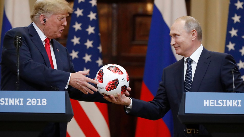 Putin, top me çip për Trump, Adidas: Nuk ka  përgjimi