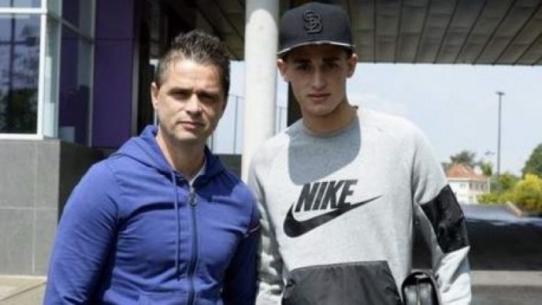 Flet Abedin Januzaj: Shqipëria nuk i bëri ftesë kurrë Adnanit, Sokoli dhe Munishi nuk janë më patriotë se unë