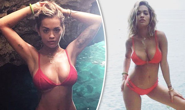 Rita Ora bënë grimin e zhveshur dhe e publikon këtë fotografi në rrjetet sociale (Foto)