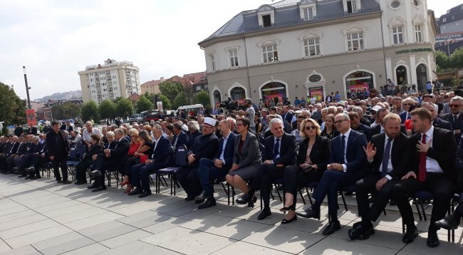 LDK bojkoton varrimin e Adem Demaçit