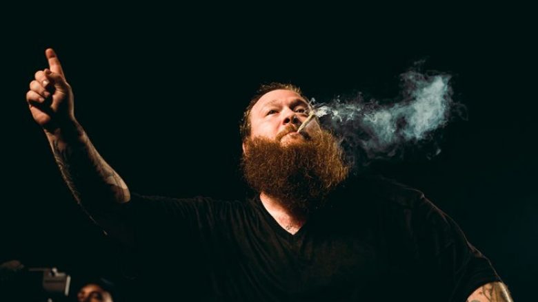 Arrestohet Action Bronson, ndezi mariuhanë në binë