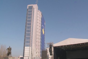 Ndryshim kufijsh Serbi-Kosovë? Analistët pro dhe kundër