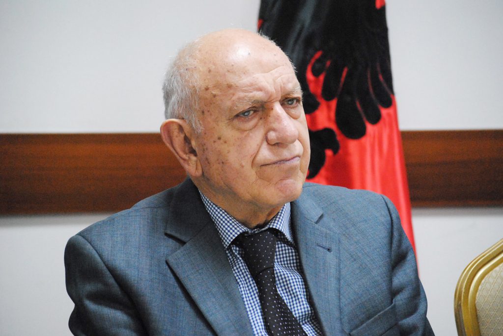 Salihu: S’mund të nxirren para drejtësisë 20 mijë persona