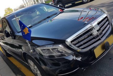 S’kishte fare flamuj shtetesh në aeroportin e ri, Vuçiq gënjeu