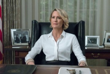 Robin Wright: Çfarë lodhje të përfundoje “House of Cards” pa ndjekur Trumpin. Me Kevin Spacey nuk jemi dëgjuar më