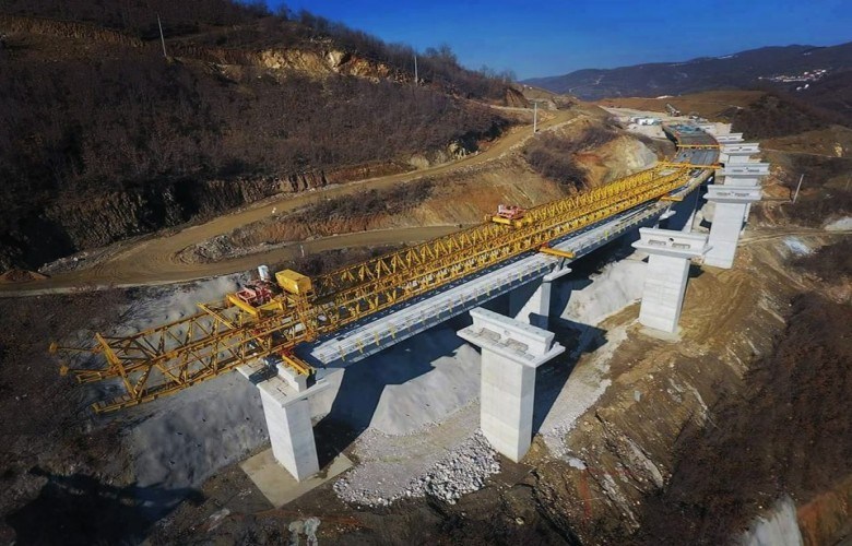 Komuna e Hanit të Elezit dhe ‘Bechtel-Enka’ nuk merren vesh për punimet në autostradë