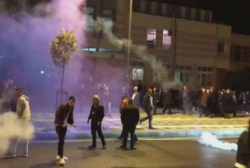 Rama ofendon protestuesit në Kukës: Grup zoologjik
