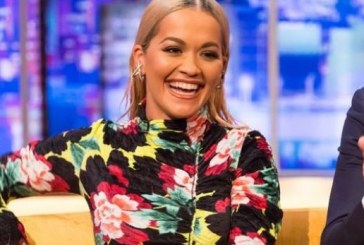 Rita Ora në emisionin anglez: Jam shqiptare prandaj jam e papërmbajtshme