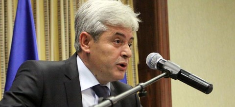 Gazeta gjermane zbulon bisedat sekrete: Ali Ahmeti ishte kundër referendumit