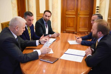 Veseli: Do t’i shkojmë në fund luftimit të korrupsionit