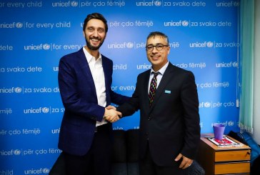 Ministri Ismaili viziton UNICEF-in në Prishtinë