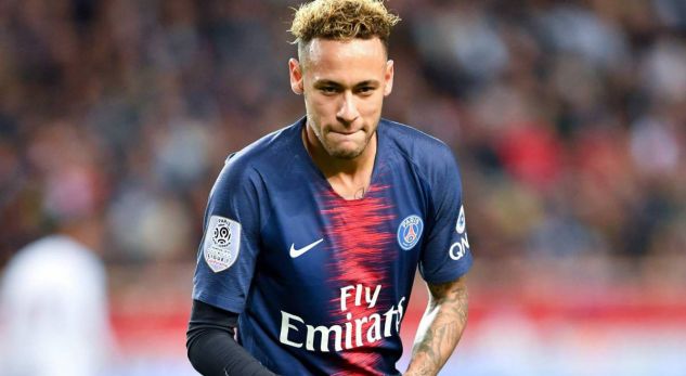 PSG e shet për 200 milionë euro Neymarin