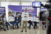 Limaj të rinjve të Pejës: Askush jashtë Kosovës nuk ju pret me lule, të punojmë bashkë