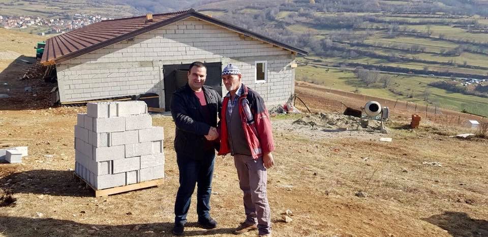 Fermerët e Opojës përfitojnë grante