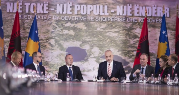 Gjithçka gati për fillimin e mbledhjes së dy Qeverive