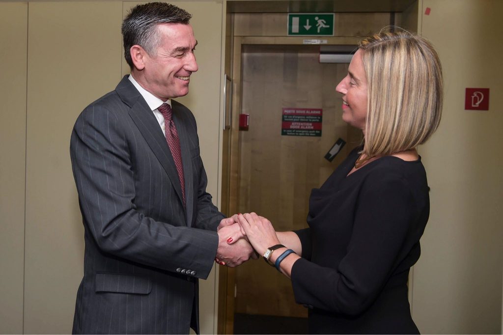 Veseli merr edhe një mbështetje nga Mogherini