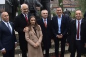 Prizreni bënë bashkë liderët shqiptarë