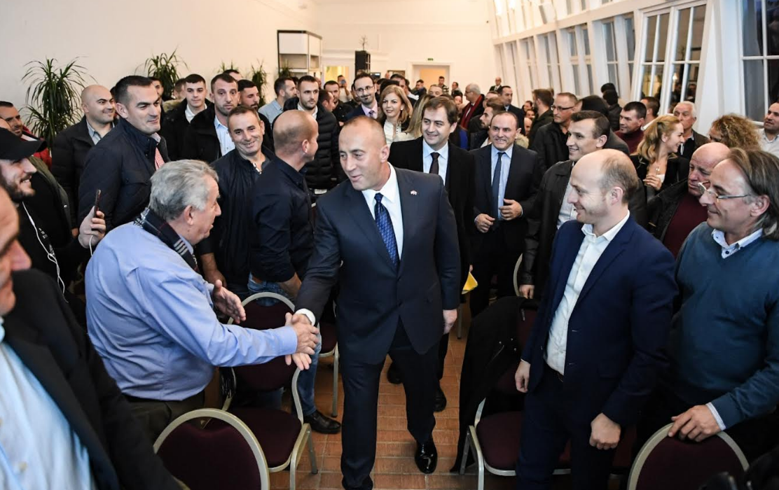 Haradinaj shqiptarëve në Austri: Ju kemi pas në krah sa herë që kemi pas punë dhe detyra
