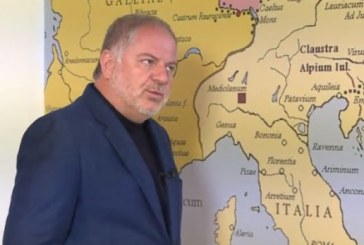 Gazetari Haxhiu: Do të ketë korrigjim kufijsh me Serbinë