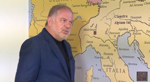 Gazetari Haxhiu: Do të ketë korrigjim kufijsh me Serbinë