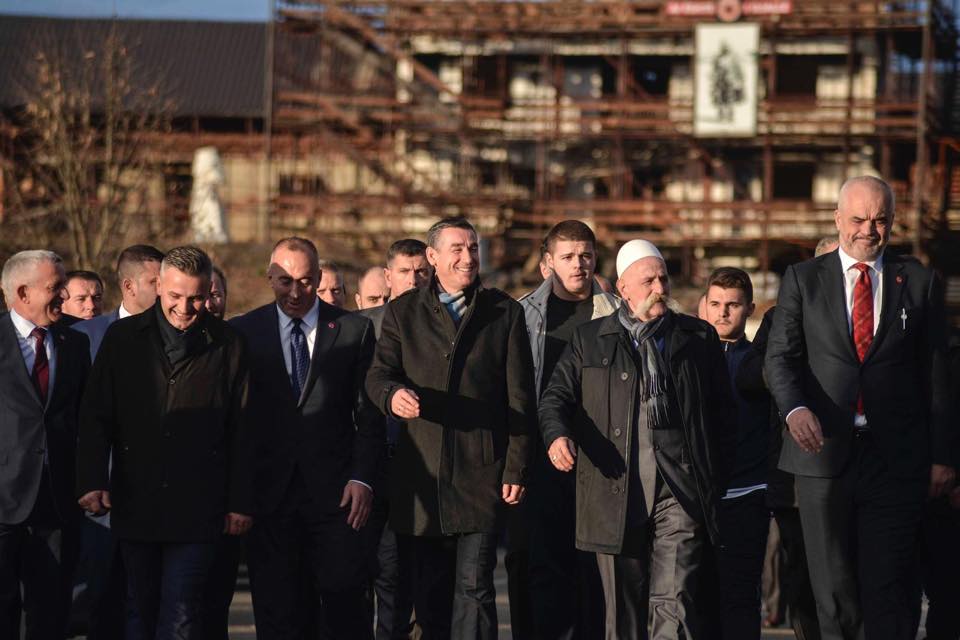 Veseli: Në nëntorin kuq e zi, të gjitha rrugët çojnë në Prekaz