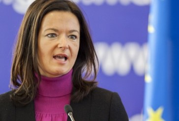 Fajon: E zhgënjyer me vizat, procesi po politizohet