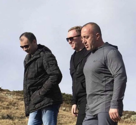 Ramush Haradinaj dhe Hajdar Sutaj, ngjiten në Bjeshkën e Deçanit