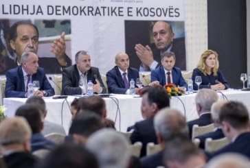 Dështuan vizat, LDK kërkon dorëheqjen