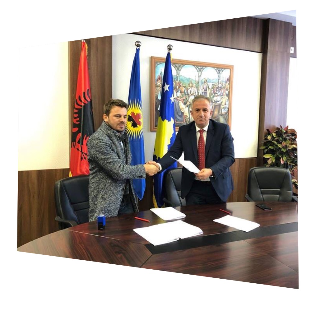 FC. Ballkani merr nën menaxhim, stadiumin e Therandës