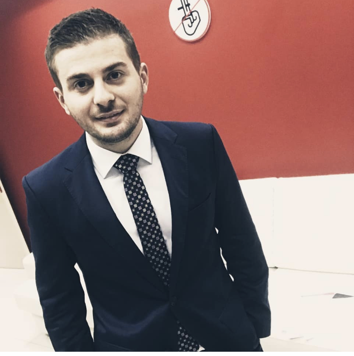 Kosovari Gent Cakaj emërohet Ministër për Evropën dhe Punët e Jashtme në Republikën e Shqipërisë
